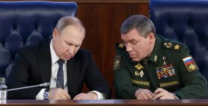 Vladimir Putin e Valery Gerasimov