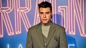 Fedez torna sui social