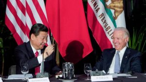 Xi Jinping e Joe Biden