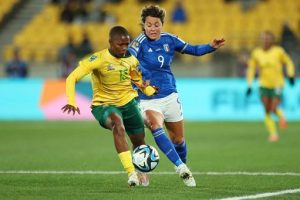 Calcio/Calcio femminile, Italia-Sudafrica 2-3, azzurre eliminate