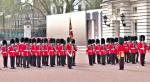 Parata-a-Buckingham-Palace-nellanniversario-dellEntente-Cordiale