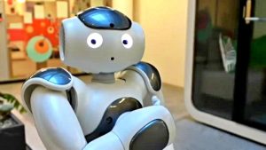 Un robot al nido per preparare i bambini a un futuro tech_cleanup