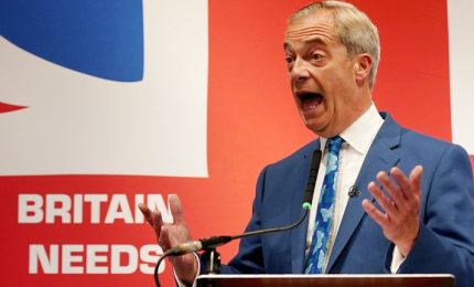 Elezioni Gb, Nigel Farage ci ripensa: paladino Brexit si candida