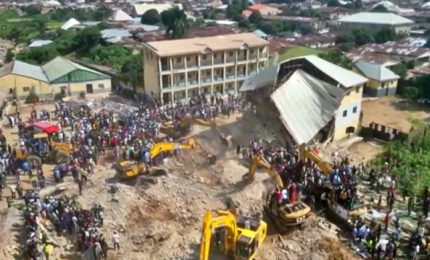In Nigeria crolla una scuola durante gli esami: 16 studenti uccisi