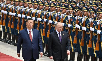 Il Giappone avverte: preoccupa crescente collaborazione militare Cina-Russia