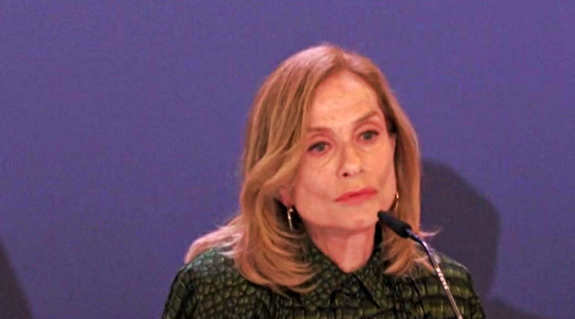 L’attrice Isabelle Huppert: importante è che i film vengano visti