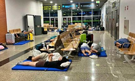 Dramma per 200 italiani bloccati all'aeroporto di Madeira