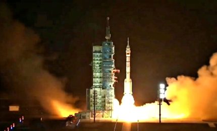 Decollo di Shenzhou-19: un nuovo passo della Cina verso la Luna