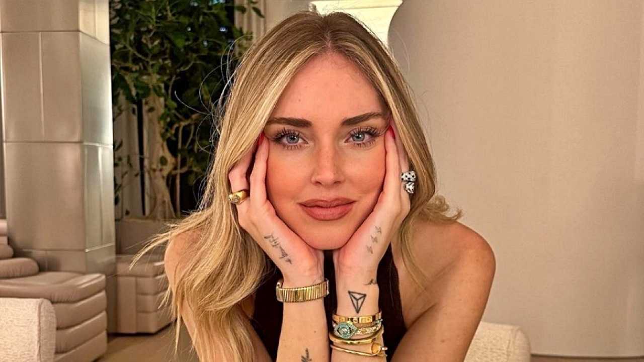 Chiara Ferragni e il mistero della foto rubata: chi è la vera protagonista?