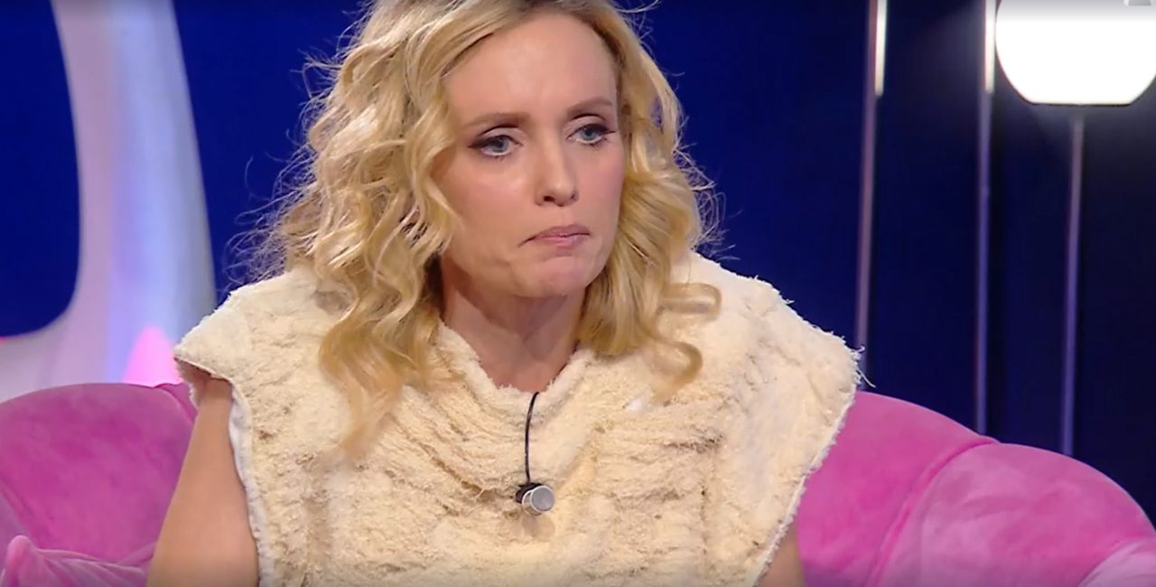 Justine Mattera ha mentito: le due amiche ormai sono ai ferri corti | La frase che ha fatto esplodere il caos