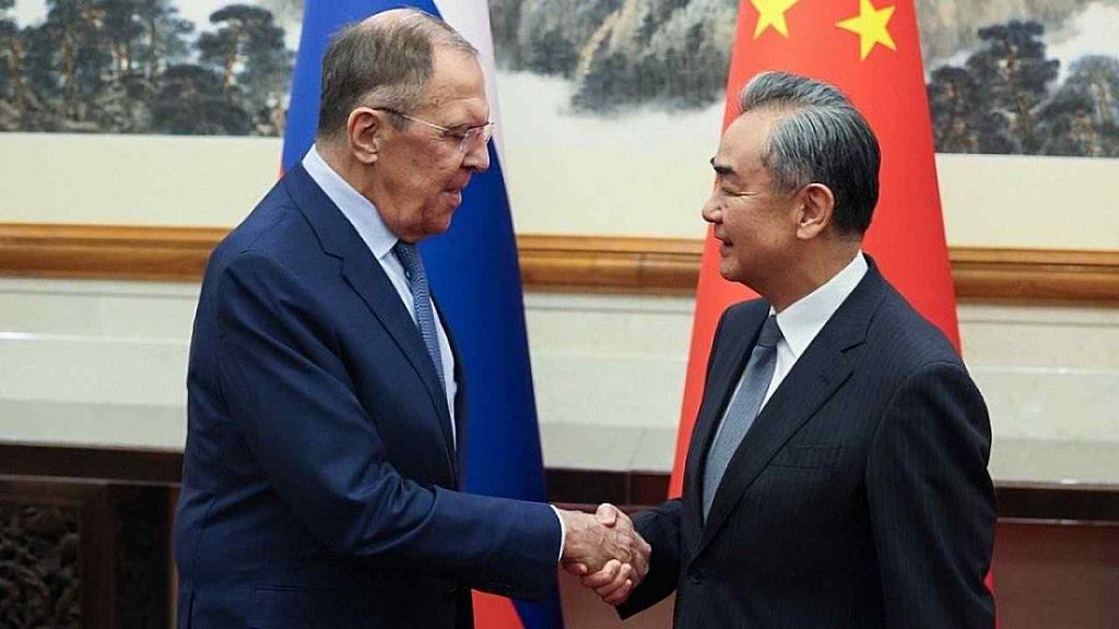 Sergey Lavrov e Wang Yi