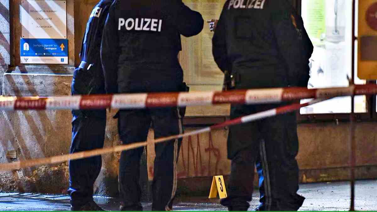 Austria, un uomo accoltella cinque persone: muore un 14enne, diversi feriti