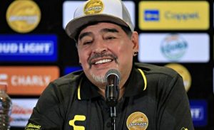 maradona_dorados